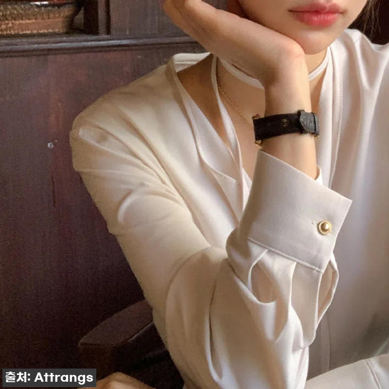 로에나 스트랩 세트 드레이프 블라우스 관련 이미지 2