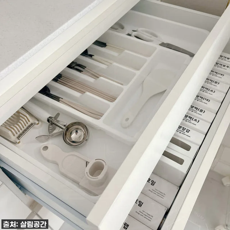 주방 서랍 대란 끝! 변신 수저 보관 관련 이미지 4