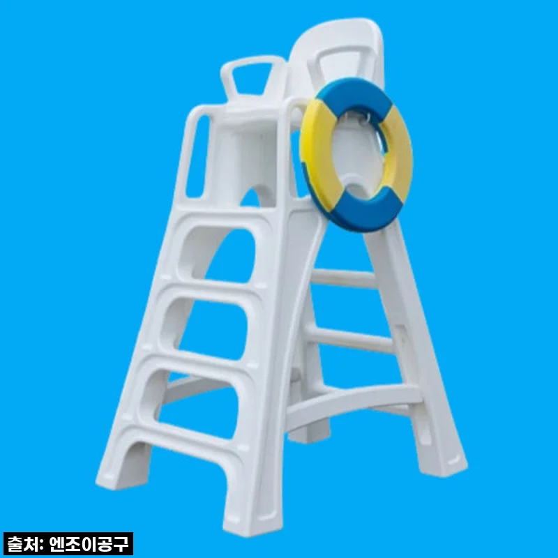 이건 무조건! 우리 수영장 안전을 책임지는 찐 필수템, 플라스틱 감시탑 사용 후기!