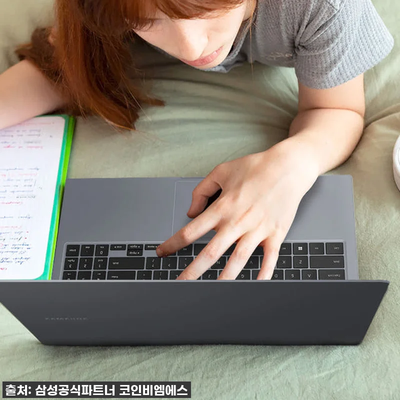 삼성 갤럭시북4 NT750XGR-A7 관련 이미지 5