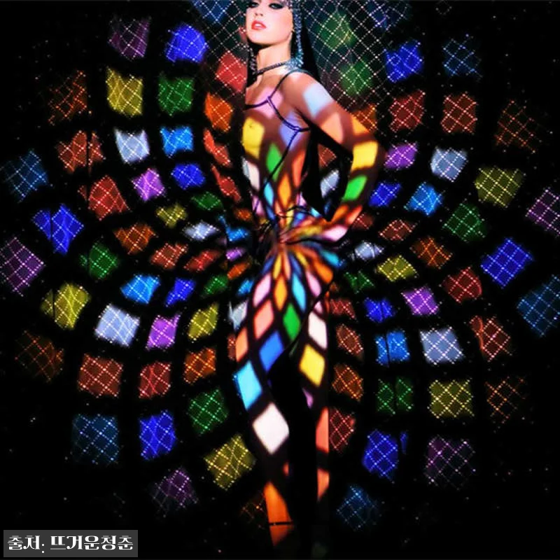 프랑스 파리 크레이지 호스 쇼 티켓, 관련 이미지 1