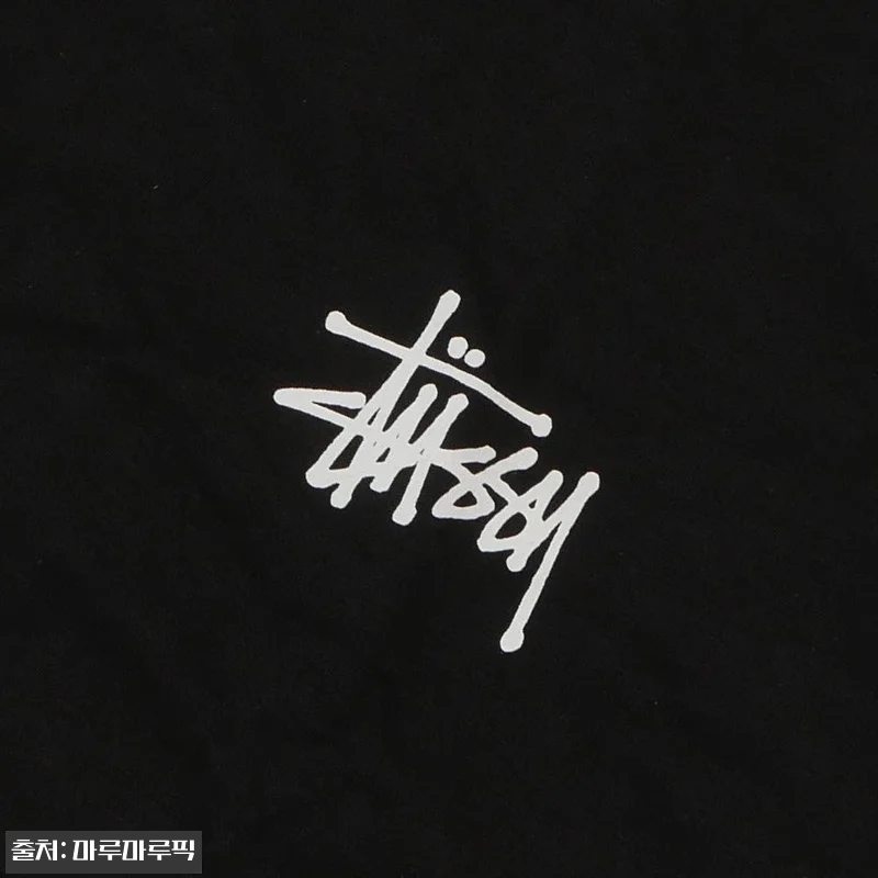 5월엔 역시 블랙 긴팔 티셔츠, 스투 관련 이미지 3