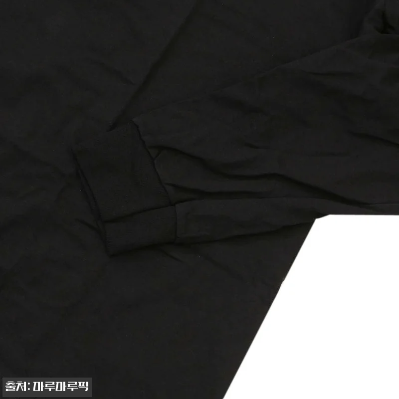 5월엔 역시 블랙 긴팔 티셔츠, 스투 관련 이미지 4
