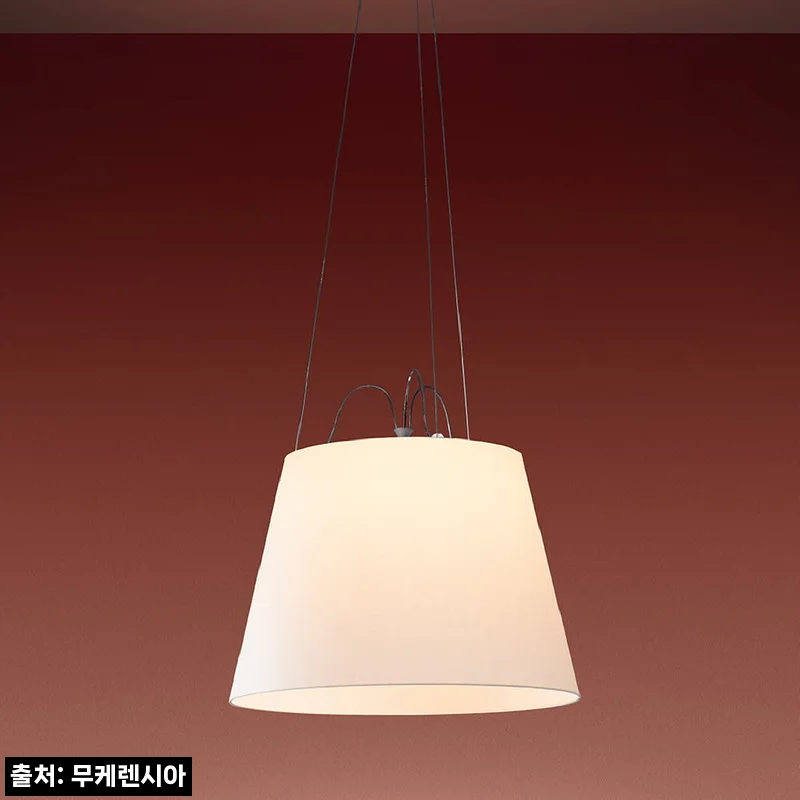 아르떼미데 톨로메오 메가 서스펜션 조명, 공간 분위기를 바꾸는 프리미엄 조명 구매 체크 후기