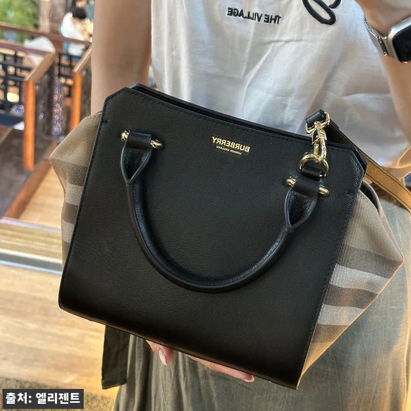 버버리 반웰 하우스체크 미니 토트백 80840241, 클래식하게 오래 들기 좋은 배너백 구매 체크 후기 10 버버리 반웰 하우스체크 미니 토트백 관련 이미지 3