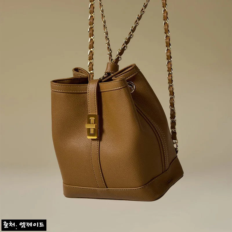 Firenze &middot; Carol backpack 찐후기 정리, 30% 할인 중이라 더 눈길 가는 데일리 백팩